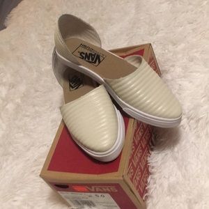 VANS Moto Leather Slip on Skimmer - sz 5